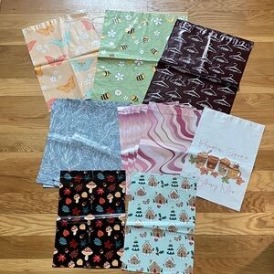 23 Piece Poly Mailer Bundle Mixed Sizes Boutique Shipping Bags Floral Everyday